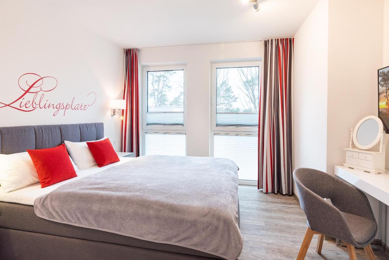 Appartement "Froschkoenig" - Oase Am Haff Garz  Exterior foto