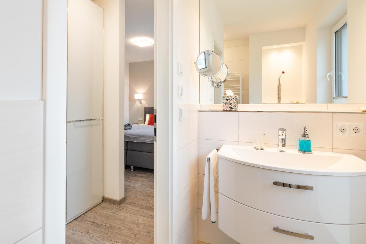 Appartement "Froschkoenig" - Oase Am Haff Garz  Exterior foto