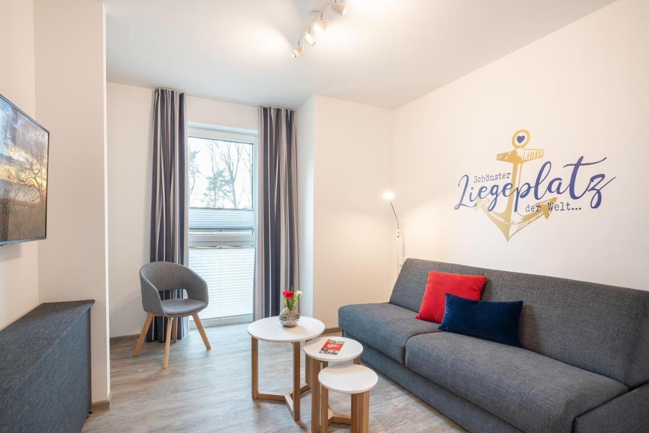 Appartement "Froschkoenig" - Oase Am Haff Garz  Exterior foto